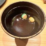 湘南沖地蟹専門店ふじ月 - 赤出汁