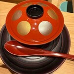 湘南沖地蟹専門店ふじ月 - 煮物椀１