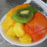 Henry’s Place - パパイヤ・キウイ・パイナップル