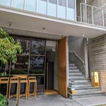 平和町 とき - このビルのお店はレベル高いそうですよ