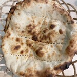 HUJRA HALAL FOOD & RESTAURANT - ナン