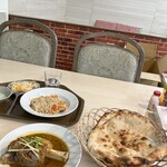 HUJRA HALAL FOOD & RESTAURANT - プラオ減ってます