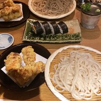 自家製粉石臼挽きうどん 青空blue 本店 - 