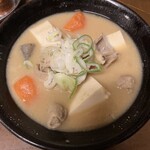 桂馬 - もつ煮込み550円