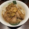ラーメン 雷 東京本丸店