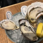 月島オイスター倶楽部 - 