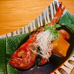 藤門 - 鮮魚の煮付け(今日は金目鯛)定食の煮付け