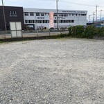 デリシオキッチン - 店舗駐車場