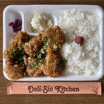 デリシオキッチン - 黒酢ユーリンチー弁当　週間特売価格¥700(通常価格¥800)