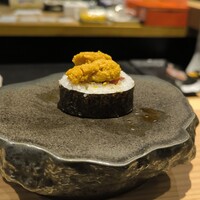 鮨やすぞう。 - 海鮮太巻ウニのせ