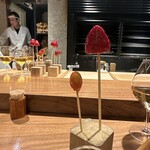 薪鳥新神戸 - 苺と赤ぶどう飴