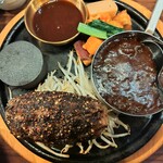 炭火ハンバーグ 肉焼き亭 - 2025.5炭火焼ハンバーグM　ミニ黒辛カレー