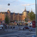 A-TRAIN HOTEL - 部屋からはアムステルダム中央駅が見渡せるのでござーる。