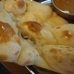 ナマステ酒場 - ナン