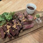 ステーキ&チーズ酒場 レッドコング - ハラミステーキ、ビフテキ