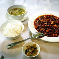 赤坂 四川飯店 - 麻婆豆腐ランチセット