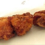 麻布台 鳥しき - かしわ肉唐揚げ 5個 1032円