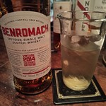 Whisky Burgers Bar - カスクストレングス ベンロマック