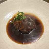 O2 - ⑦牛ホホ肉の豆鼓煮込み