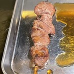 もつ焼き てしまや - ◇サガリ(180円)〜ザクザクした食感