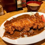 アレックス - カツカレー（サラダ・味噌汁付き）