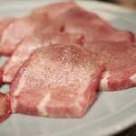 炭火焼肉ホルモンさわいし - 