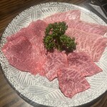 焼肉一頭両騨 町田本店 - 