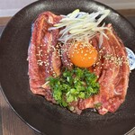 炭火焼肉 にく式 - ツラミ刺し
