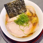 Ramen Ao - 秋田牛脂の醤油ソバ