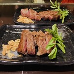 まど居 - 前✨サーロイン✨
      後ろ✨ヒレ✨どちらもレア焼きで✨