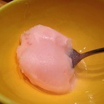 すし哲 - 苺のシャーベット