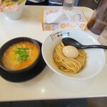 近江熟成醤油ラーメン 十二分屋 - 