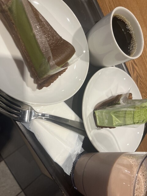 Starbucks Coffee Jiyugaoka Ekimae Ten photo 5