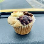 空 - 料理写真:あんとクリームチーズのマフィン　400円