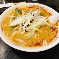 味の中華 羽衣 銀座本店 - 別の日の坦々麺