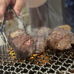 炭火焼肉ホルモンさわいし - 