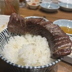 炭火焼肉ホルモンさわいし - 