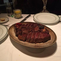 ウルフギャング・ステーキハウス 六本木 - Tボーンステーキ‼︎肉の山‼︎