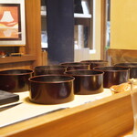 瞬 - お重にセットされるご飯。