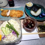 ほびーい喫茶店 - とんかつそーめんおにぎり (お値段お任せ)。