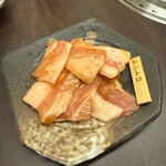 焼肉寺坂 - トントロ