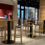 400℃ - 内観(※お店は商業施設「mori no machi」のフードホール内にあります)