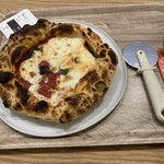 400℃ mori no machi - PIZZA「マルゲリータ」(税込1,799円)