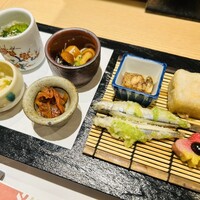 魚菜由良 鼎 - 