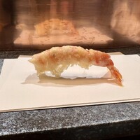 天 よこた - 海老天ぷらからスタート。