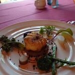 レストラン メドー - フォアグラのベニエ セロリラーヴのピューレ