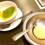 徳壽  - レディースランチの杏仁豆腐と、ランチのアイスクリーム
