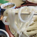 いなにわうどん - 麺上げ