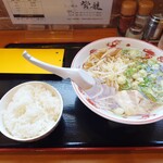 らーめん 紫龍 - 2025年５月　らーめんライス（930円）