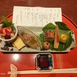 日本料理おばな - 八寸の穴子寿司が美味しく焼き茄子と冬瓜の黄身酢掛け美味しいです